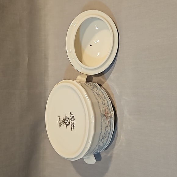 New Noritake Crown Flower 7324 Creamer & Sugar Bowl w/Lid Ivory China - Picture 5 of 13